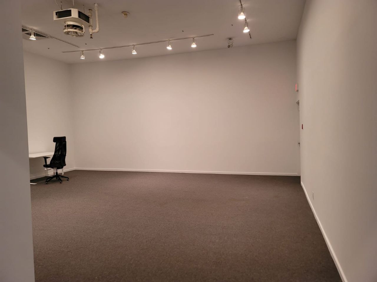 gallery grid image